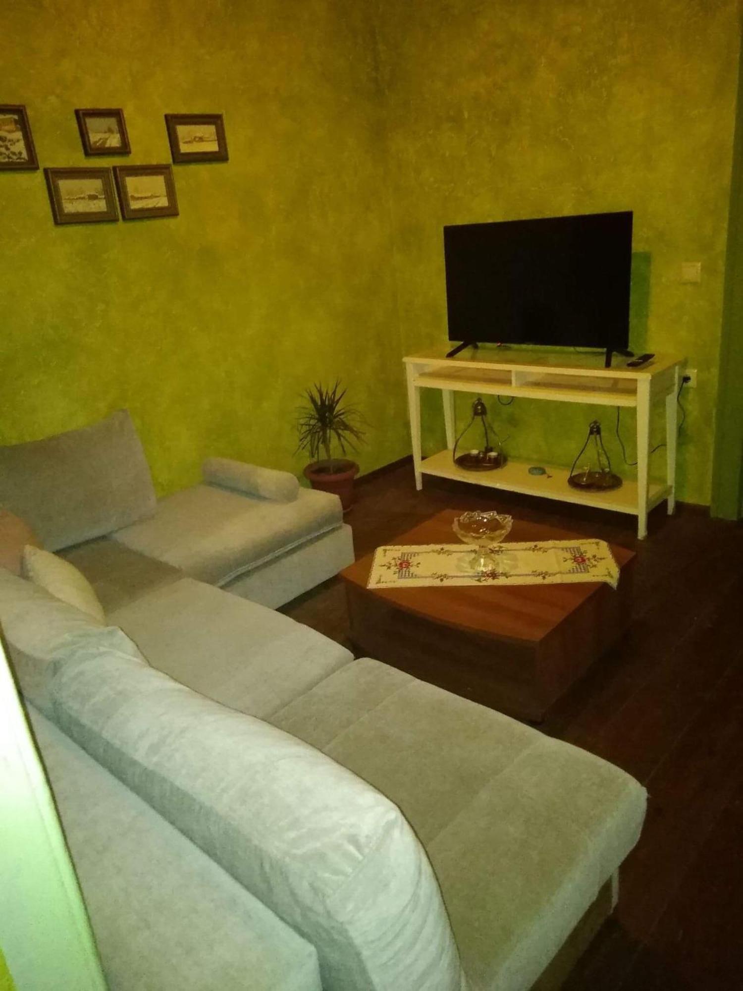 Апартаменты Molyvos Boutique House Митимна Экстерьер фото